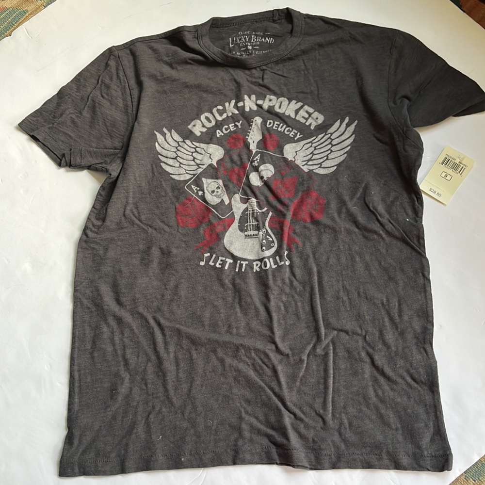 Lucky brand t shirt